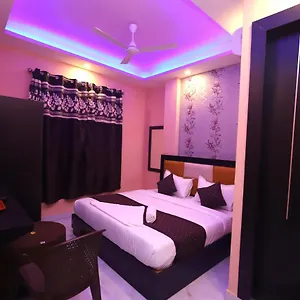 Jupiter Plaza Delhi Airport *** New Delhi
