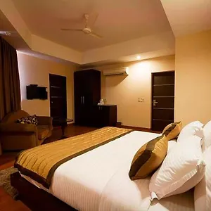 Gasthof Shiva International Near By Igi Airport